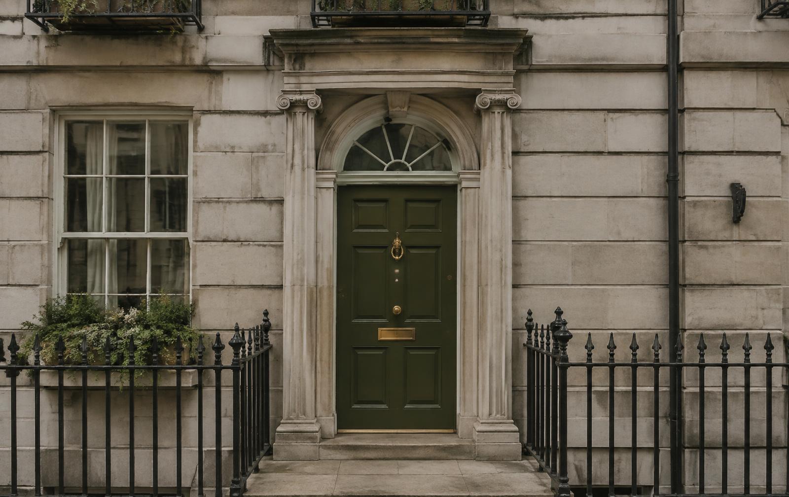 16 Curzon Street, Mayfair.